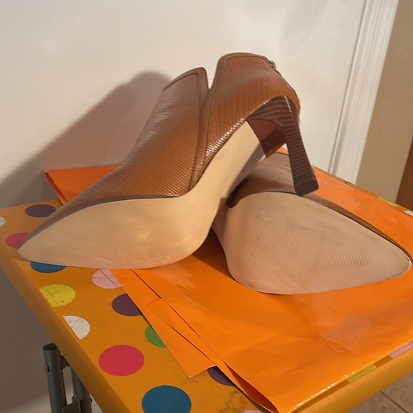 Ankle boots - Picture 8 of 9